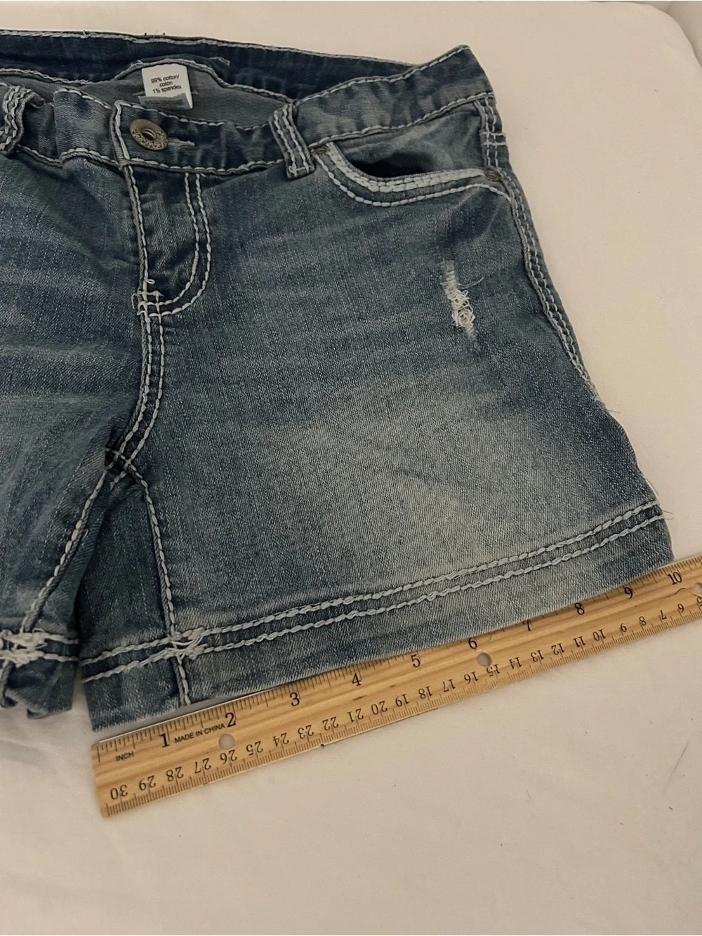 Maurices small Denim Jean Shorts distressed with Contrast Stitching Size 5/6 5 6